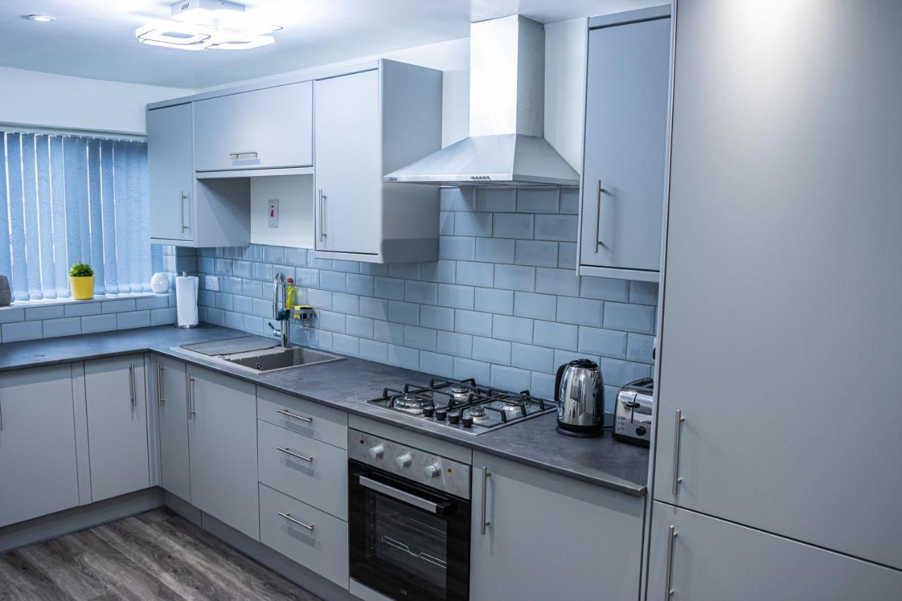Lush Lodge -Home Away In Telford, For Contractors, Families, Group Of Friends, Long Term Stays Εξωτερικό φωτογραφία