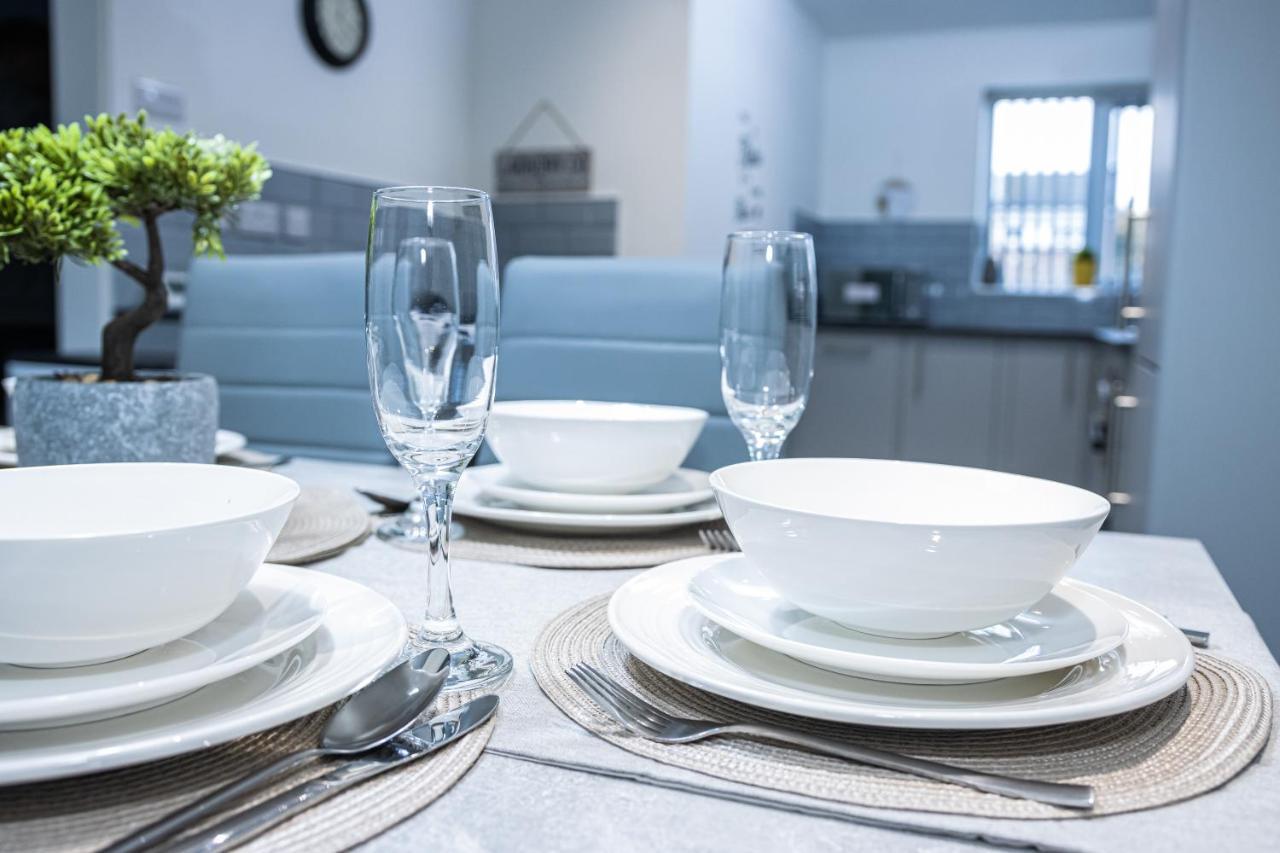Lush Lodge -Home Away In Telford, For Contractors, Families, Group Of Friends, Long Term Stays Εξωτερικό φωτογραφία