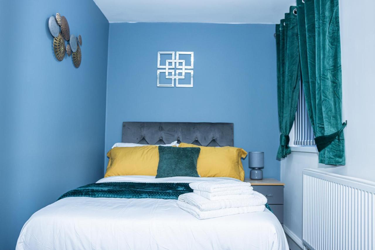 Lush Lodge -Home Away In Telford, For Contractors, Families, Group Of Friends, Long Term Stays Εξωτερικό φωτογραφία